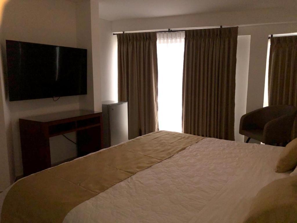 Colon Plaza Hotel Tumaco Eksteriør bilde