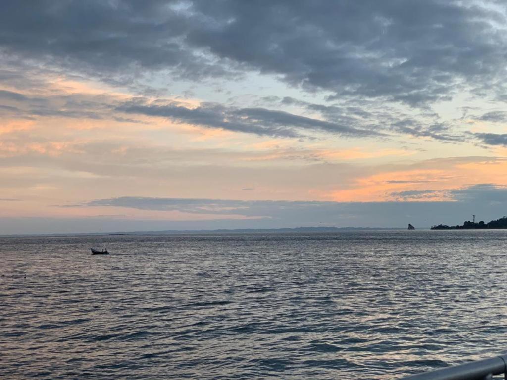 Colon Plaza Hotel Tumaco Eksteriør bilde